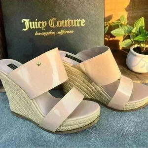 NEW Juicy Couture Los Angeles Black Label Briee Nude Wedge Heel Sandals Size 8.5